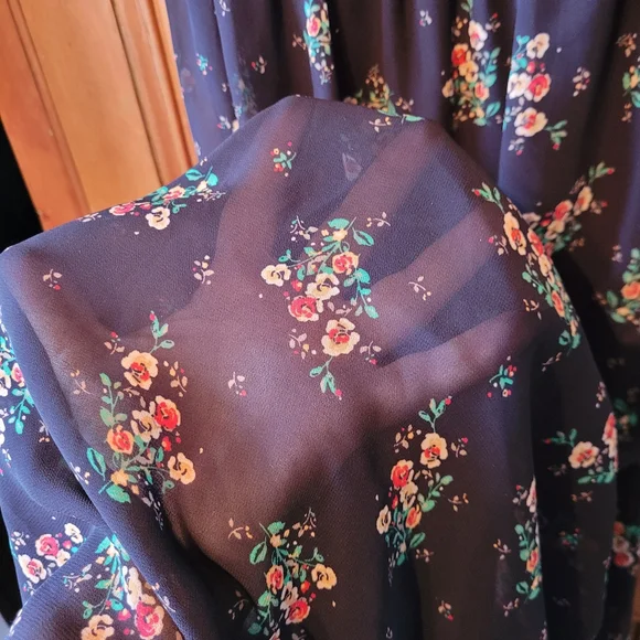 Guess Black Floral Maxi Dress - Picture 8 of 14